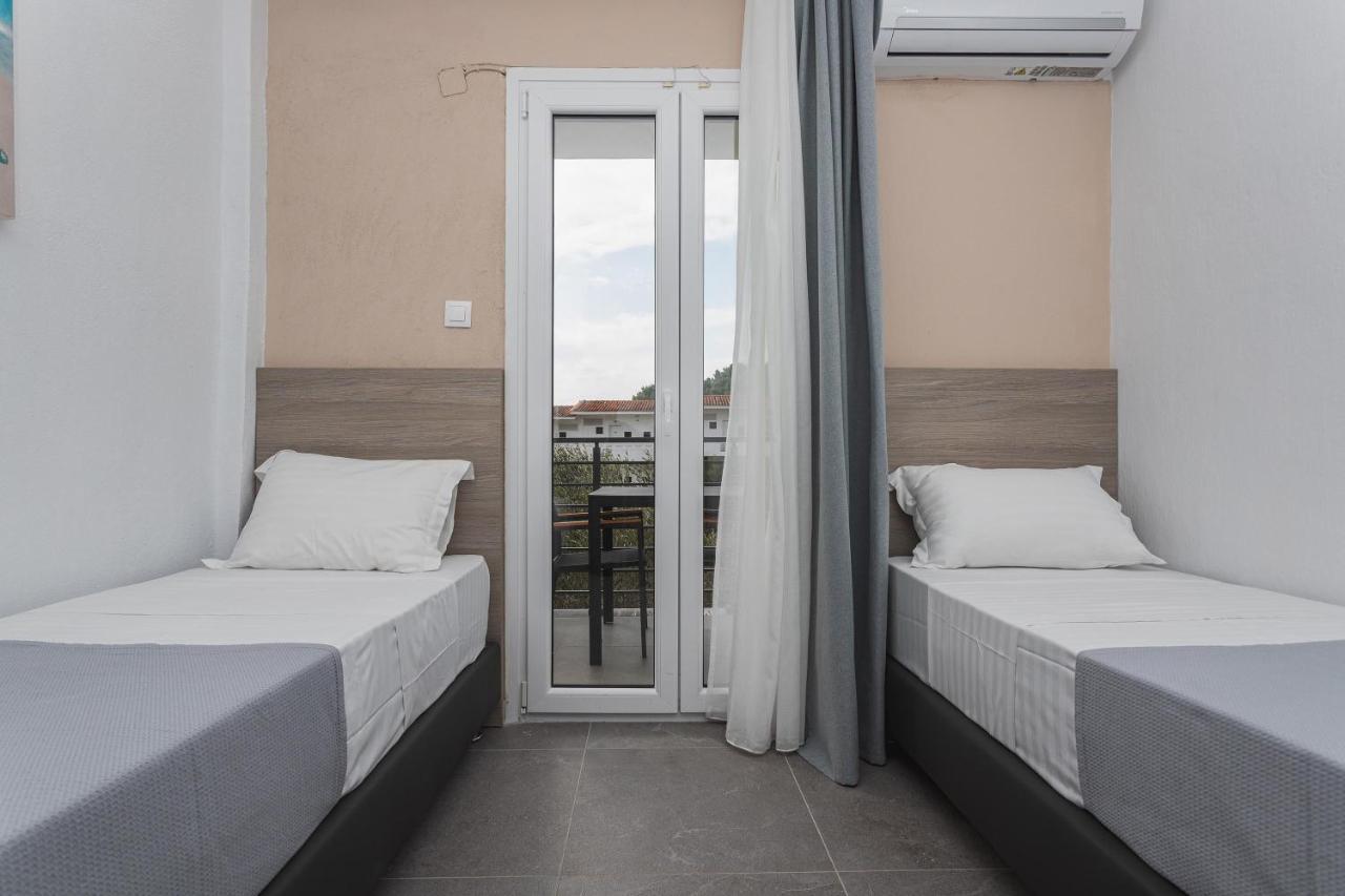 Newstory Suites Посиди Экстерьер фото